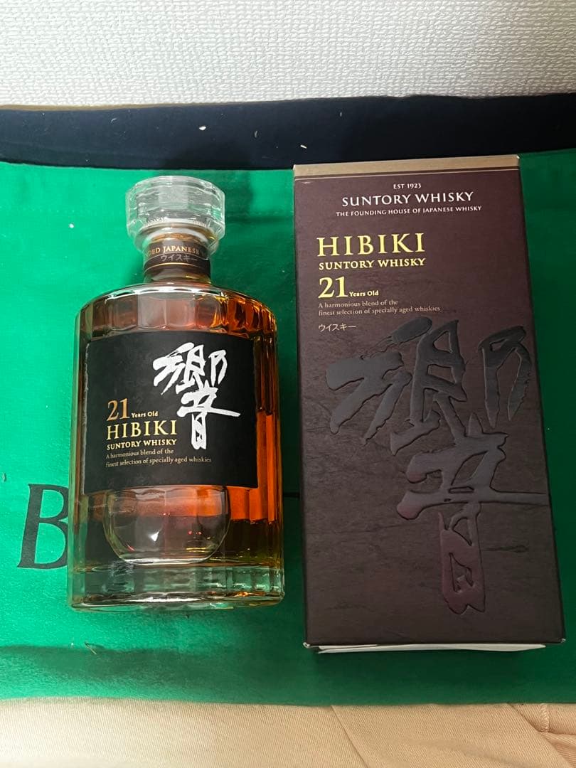 Hibiki 21年 ウイスキー ボックス入り