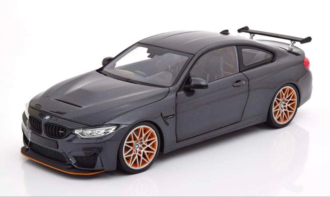 ミニチャンプス 1/18  M4 GTS 2016 ダークグレー