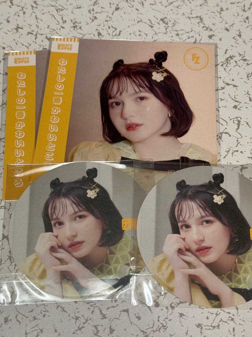 FRUITSZIPPER早瀬ノエル　サイン入り生写真などグッズまとめ