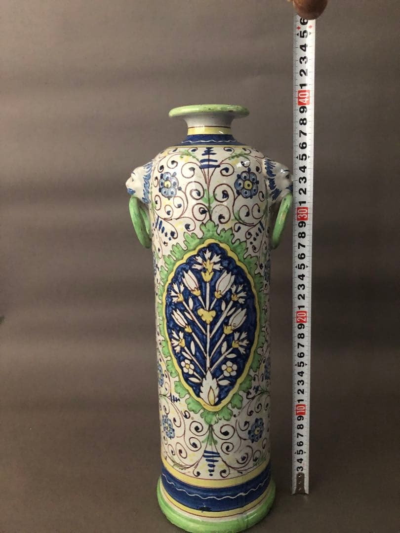 イタリア陶器　花瓶