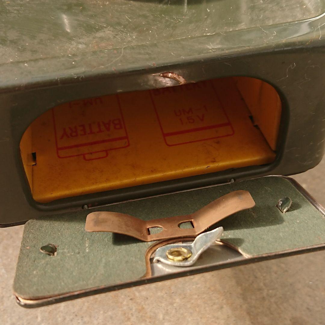 昭和40年代ブリキ軍用ジープとフィギュア2体