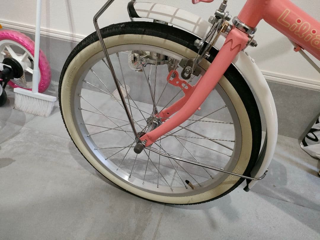 キッズバイク 子供自転車　20インチ　【お引渡し限定】