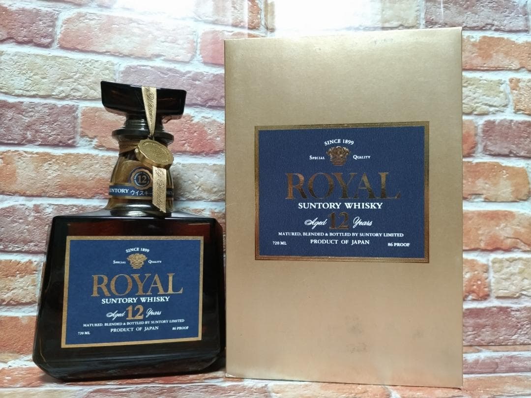 サントリー　ローヤル　プレミアム12年【ブルーラベル】¥