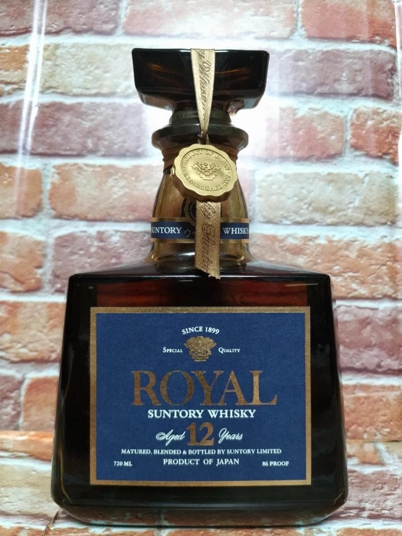 サントリー　ローヤル　プレミアム12年【ブルーラベル】¥