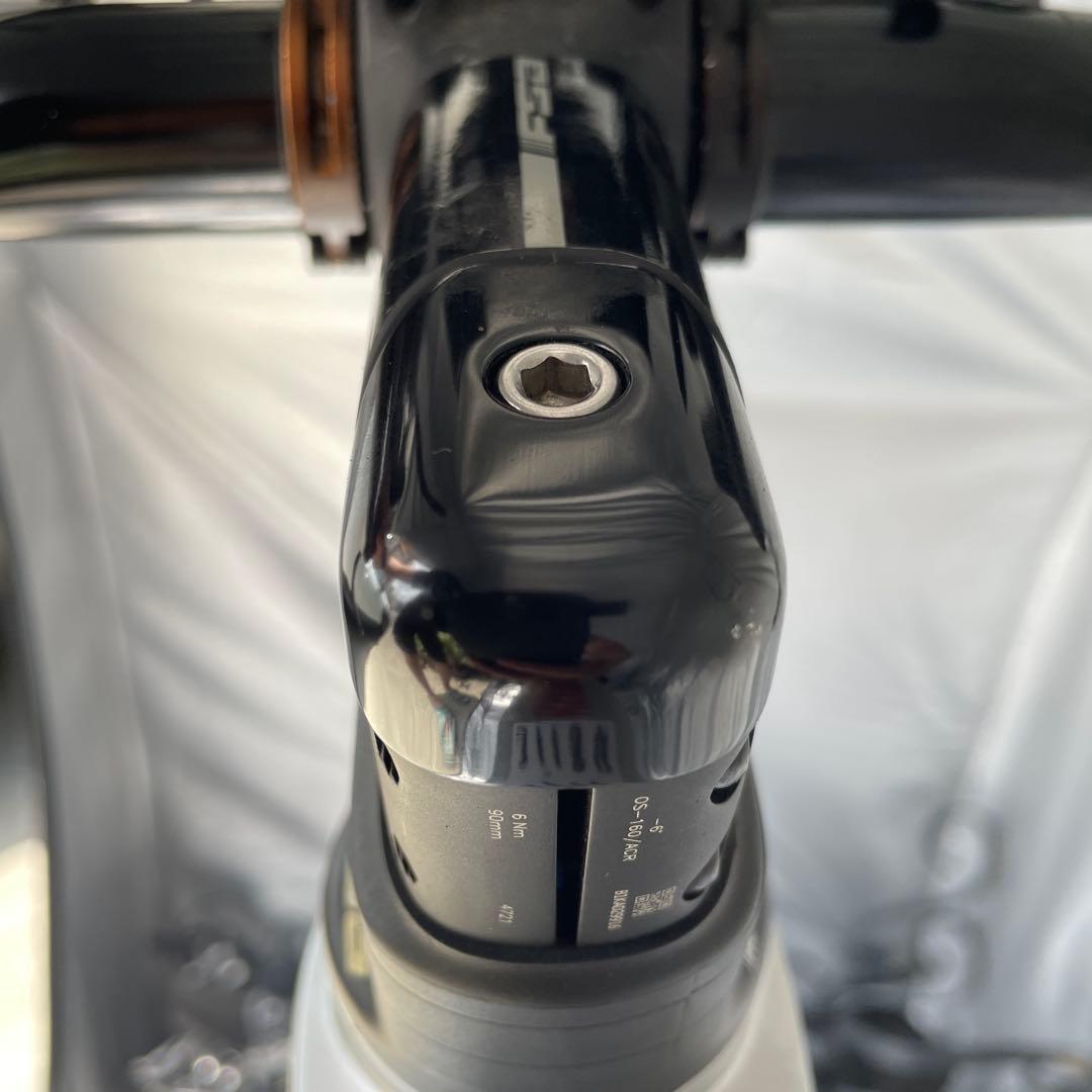 【送料込み】カーボン 電動アシスト自転車