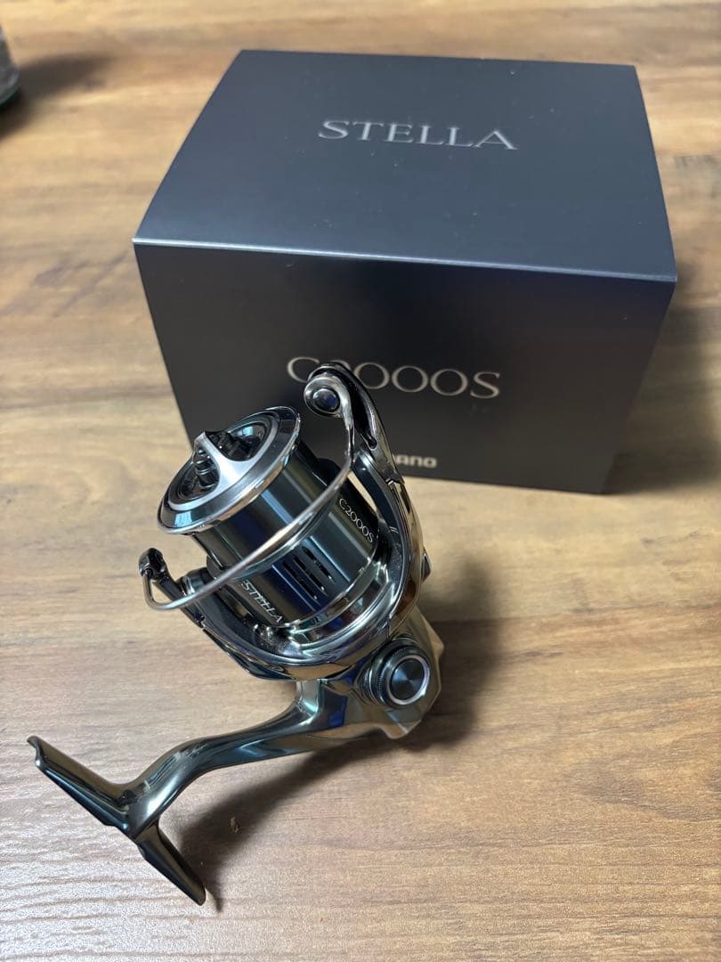 SHIMANO STELLA C2000S スピニングリール　美品　22ステラ