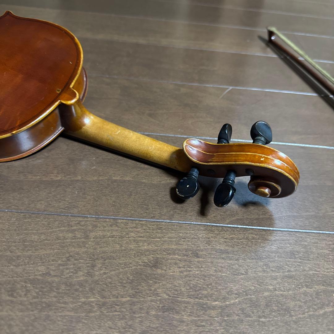 suzuki ViolinCo anno 1957。No4