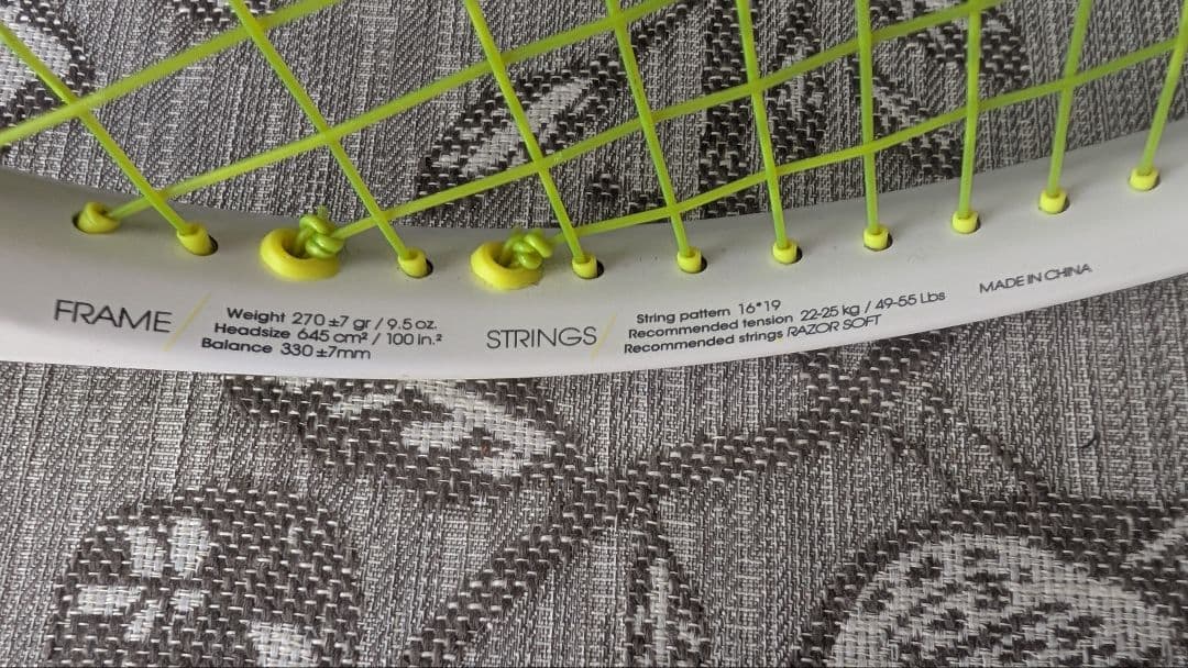 TF-X1 v2 270　テクニファイバー　ラケット