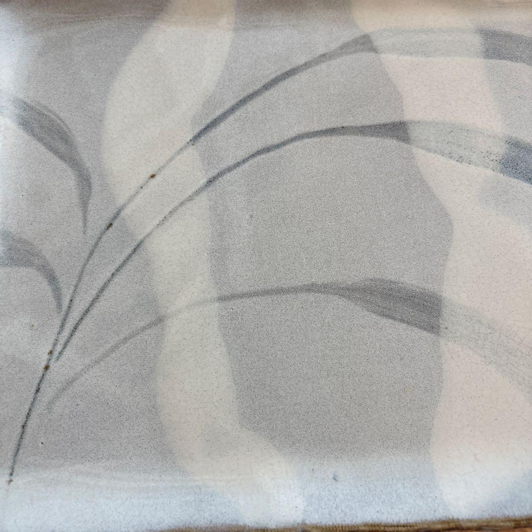 植物模様の長方形陶器プレート