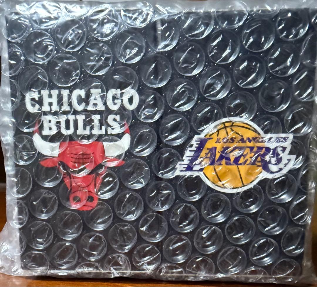 Newera NBA FFALO人形　レイカーズ　ブルズ　2体セット　未開封