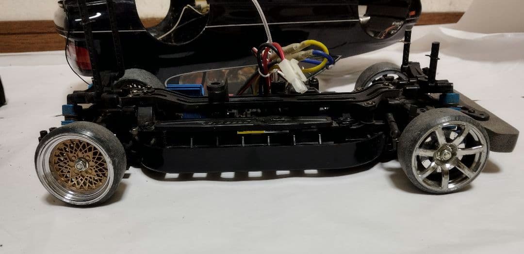 タミヤ TT-01 Type-E仕様？ アリスト　ボディ 電飾付き　ラジコン