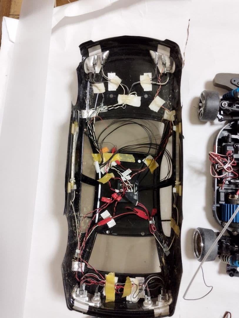 タミヤ TT-01 Type-E仕様？ アリスト　ボディ 電飾付き　ラジコン