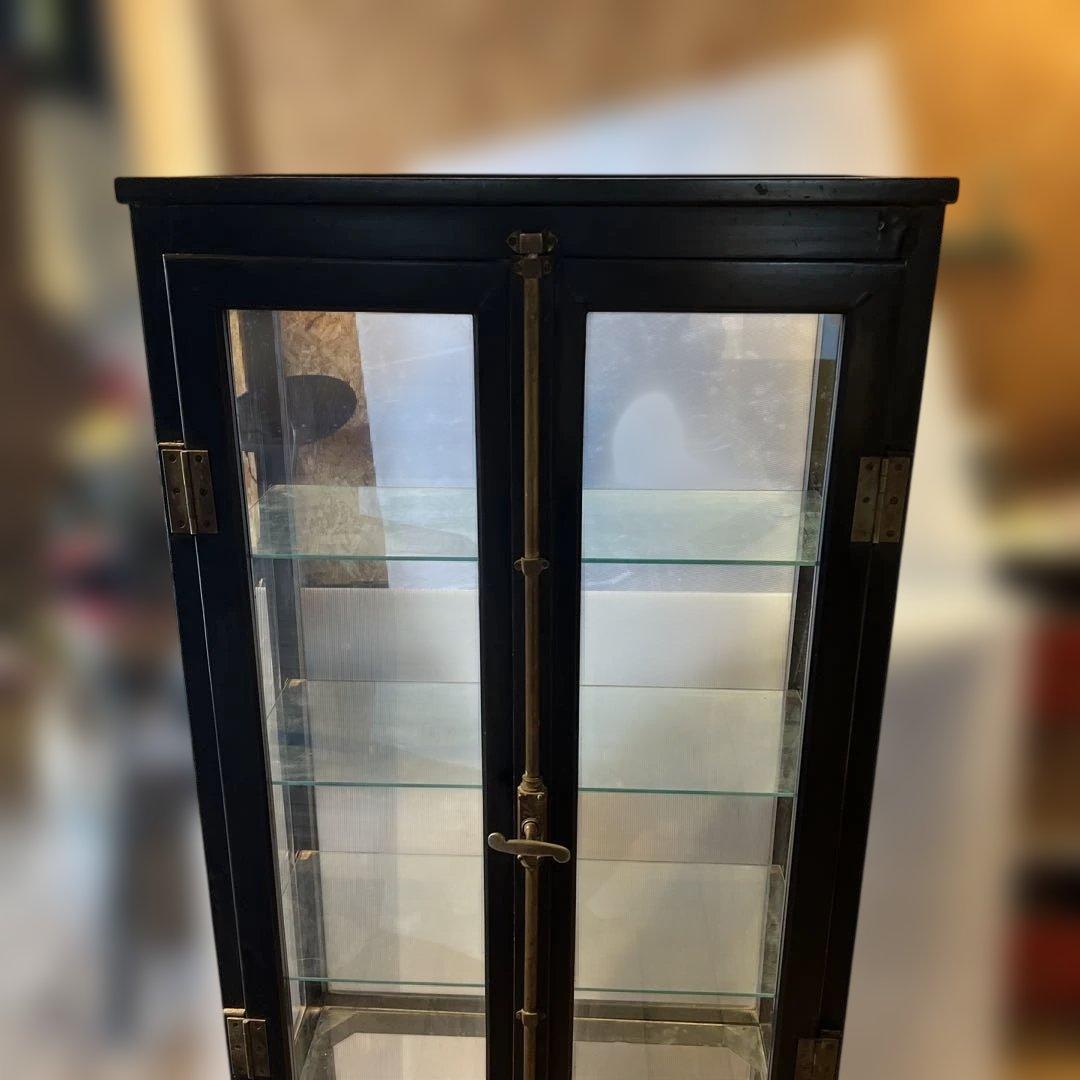 アンティーク　ガラスキャビネット　黒ケビント　医療棚　陳列ケース
