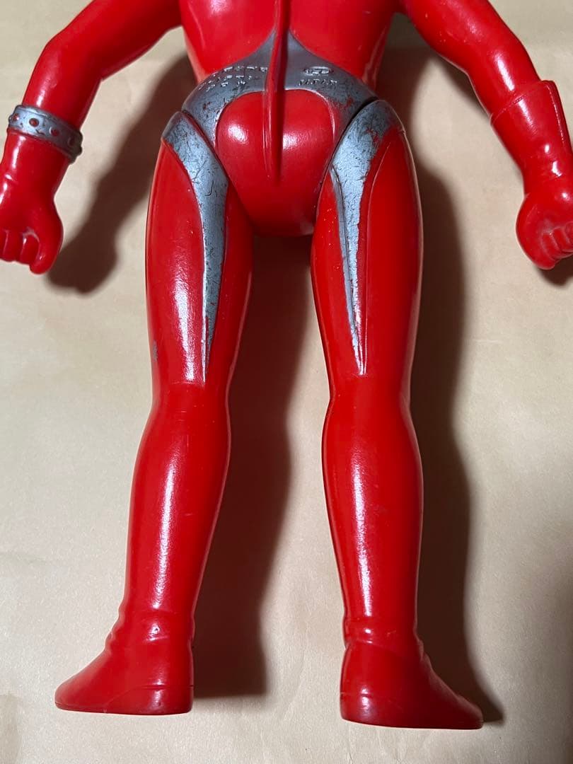 ウルトラマンタロウ　フィギュア