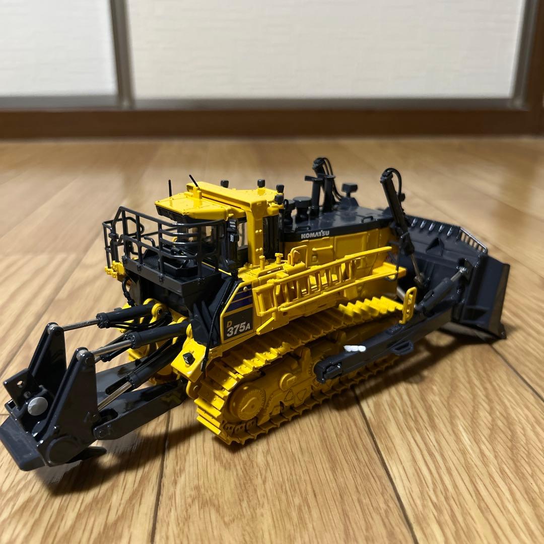 KOMATSU D375A-8 、D475A-5EO1:50 ダイキャストモデル
