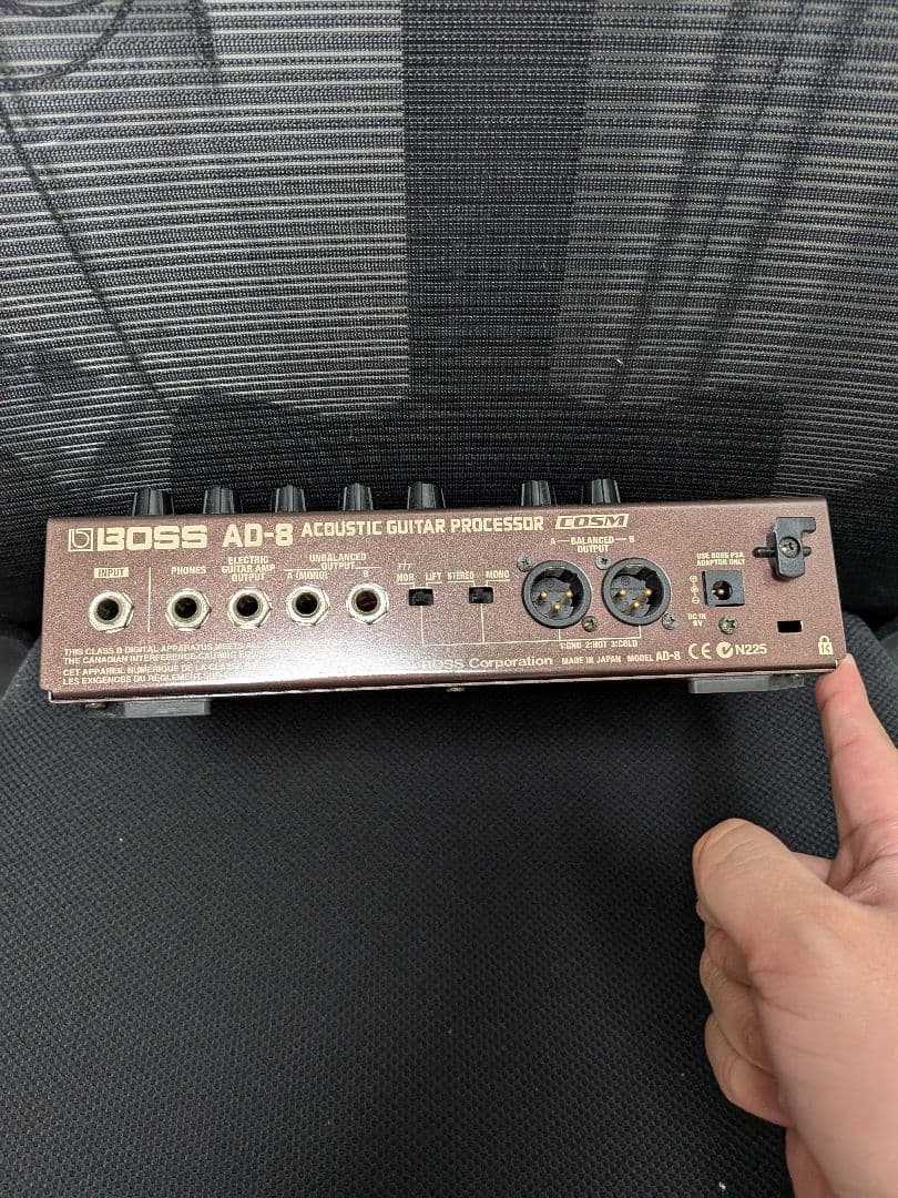 BOSS AD-8 アコースティックギタープロセッサー