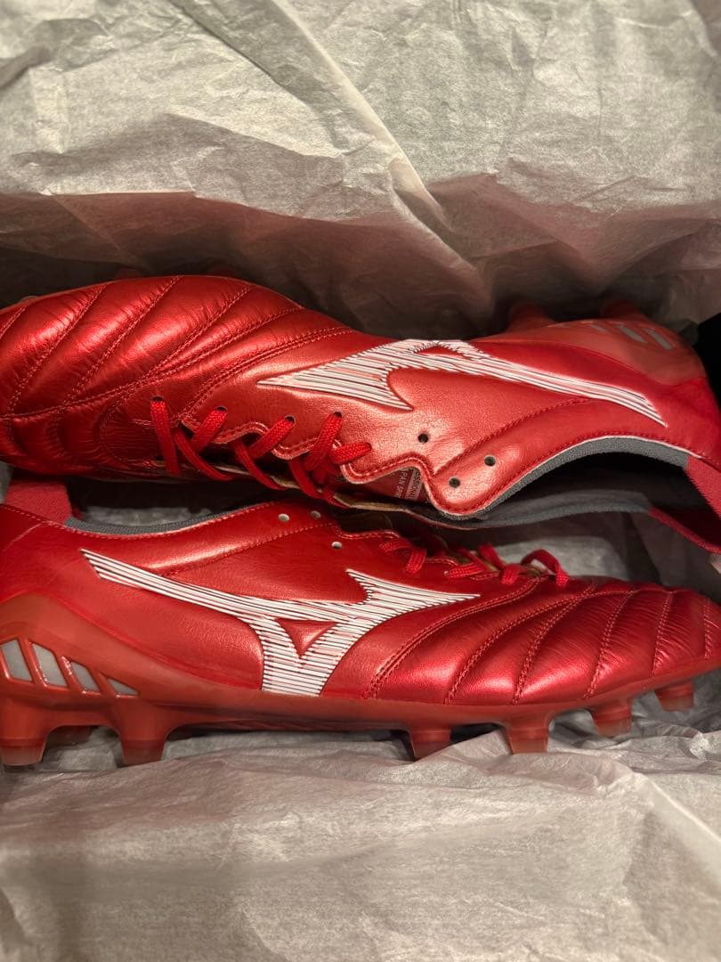 【限定カラー】新品モレリアネオ3 パッションレッド27.5㎝