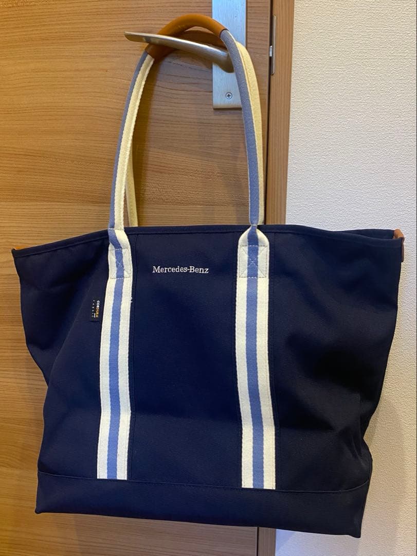 メルセデス　タイトリスト　トートバッグ　ネイビー