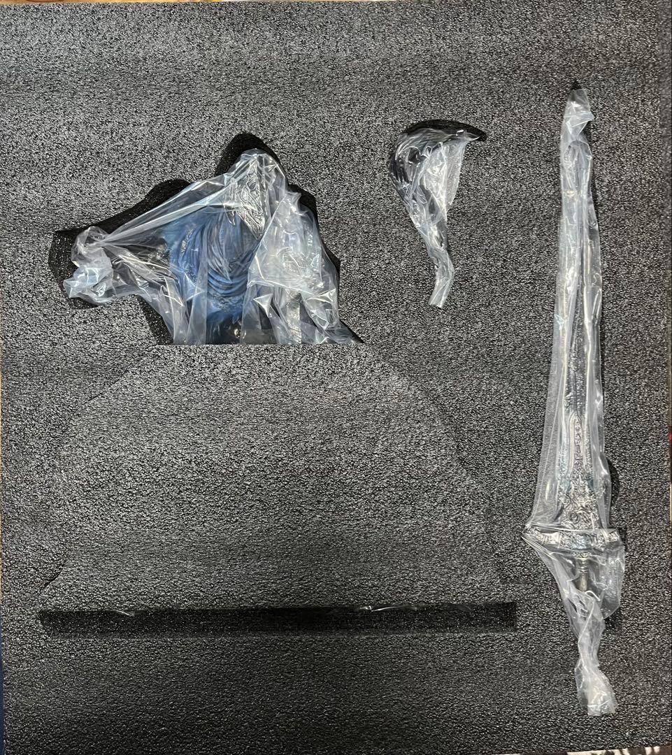 【1/31までの出品予定】gecco アルトリウス スタチュー