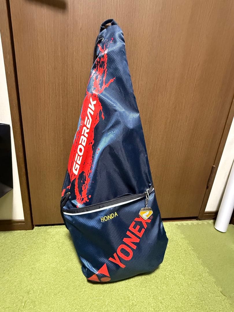 ジオブレイク80g YONEX 軟式用 黒/赤