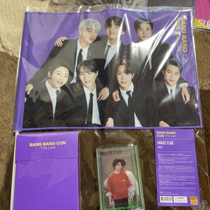 bts  bt21 tinytan グッズ　バンバンコン　シーグリ　ポスター