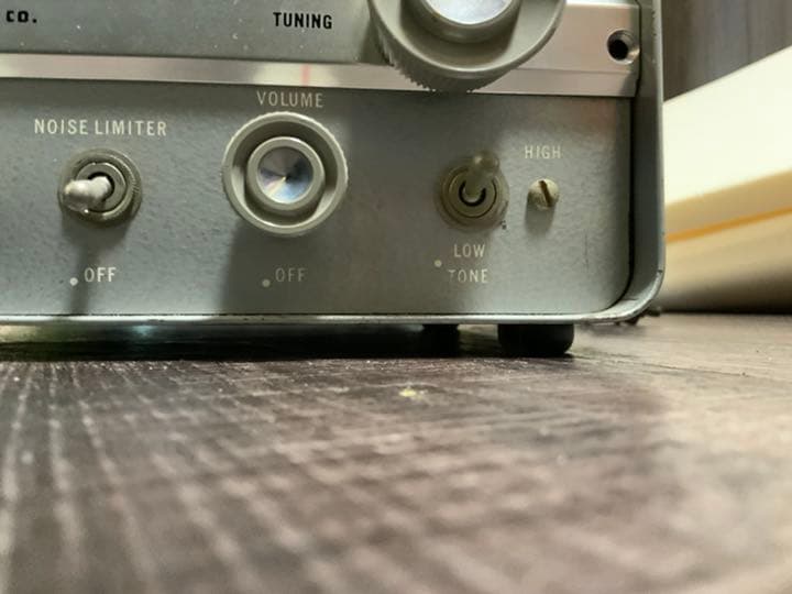 アンティーク、ハリフラクター真空管ラジオ受信機