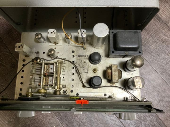 アンティーク、ハリフラクター真空管ラジオ受信機