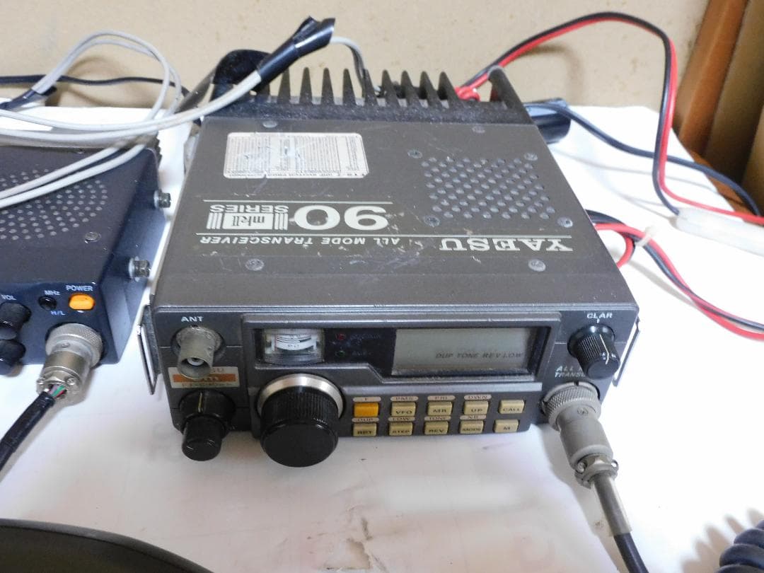 アマチュア無線機FT-690mkⅡ、50MHzオールモード、リニアとTSQL付き