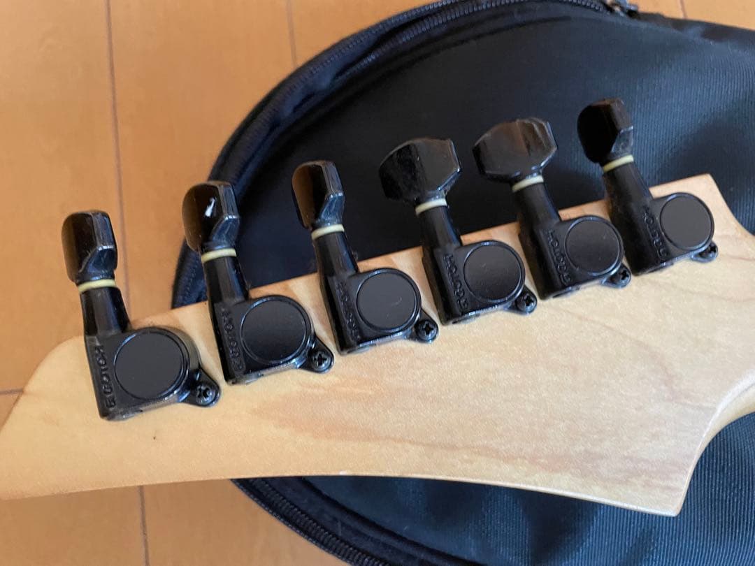 FERNANDES フェルナンデスFGZ-400 エレキギター　ケース付き