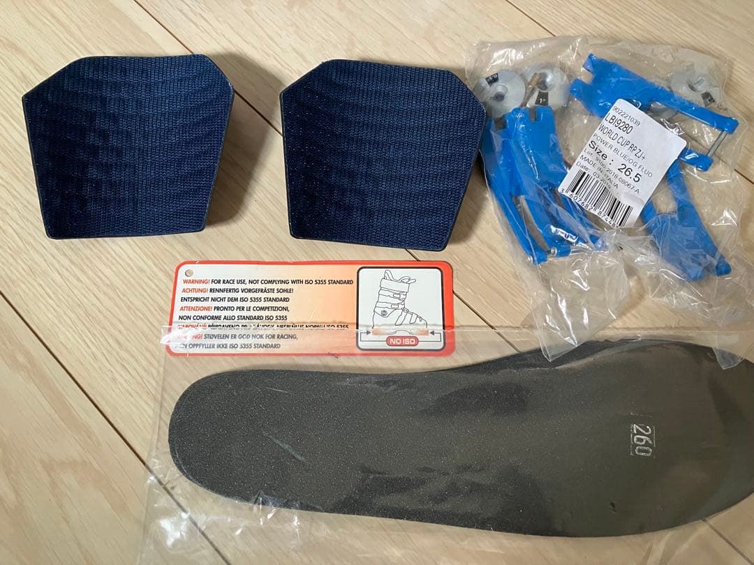 LANGE RS WORLD CUP スキーブーツ使用6日　美品