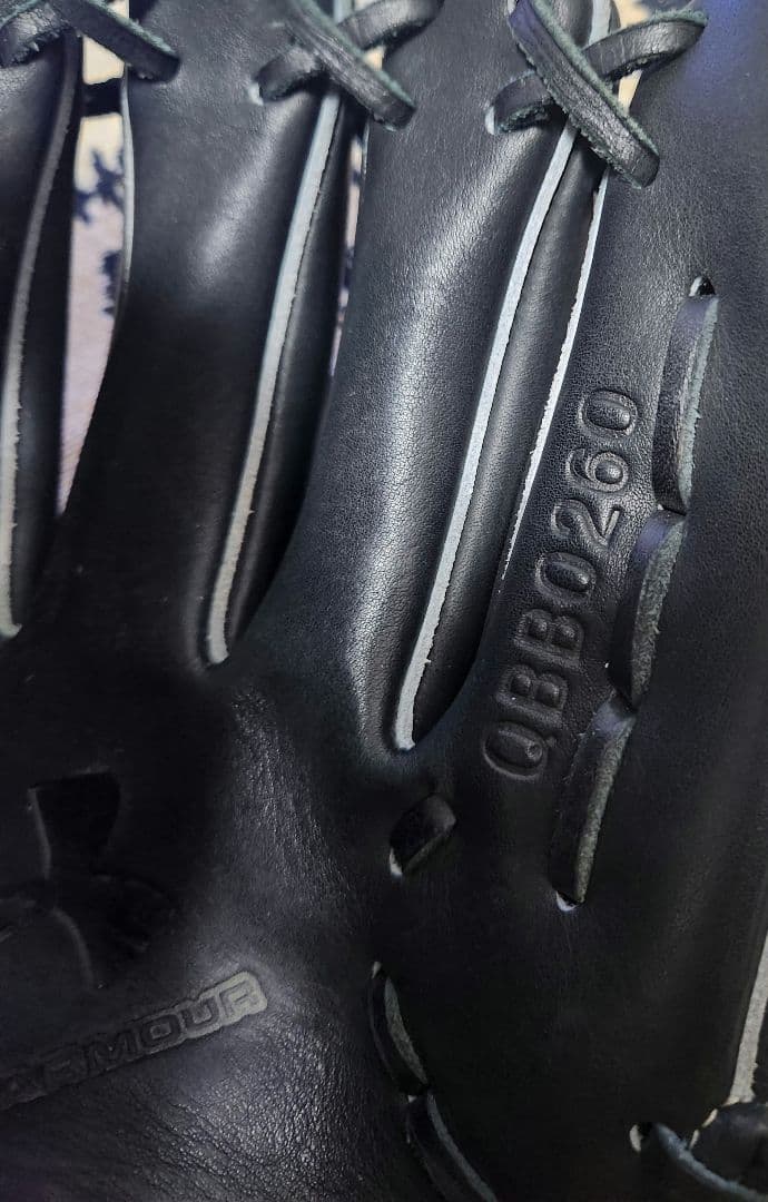 5858さん専用アンダーアーマー　軟式少年外野用