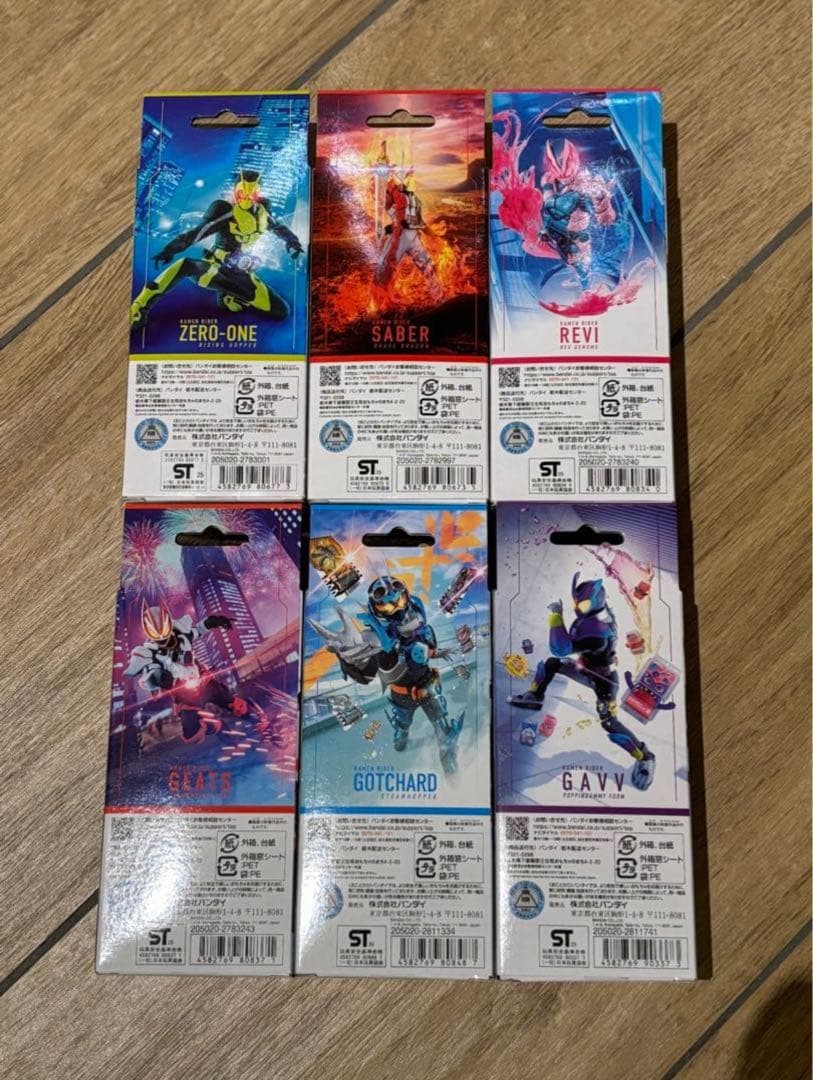 仮面ライダーストア 限定 令和 仮面ライダー クリアＶｅｒ． ソフビ