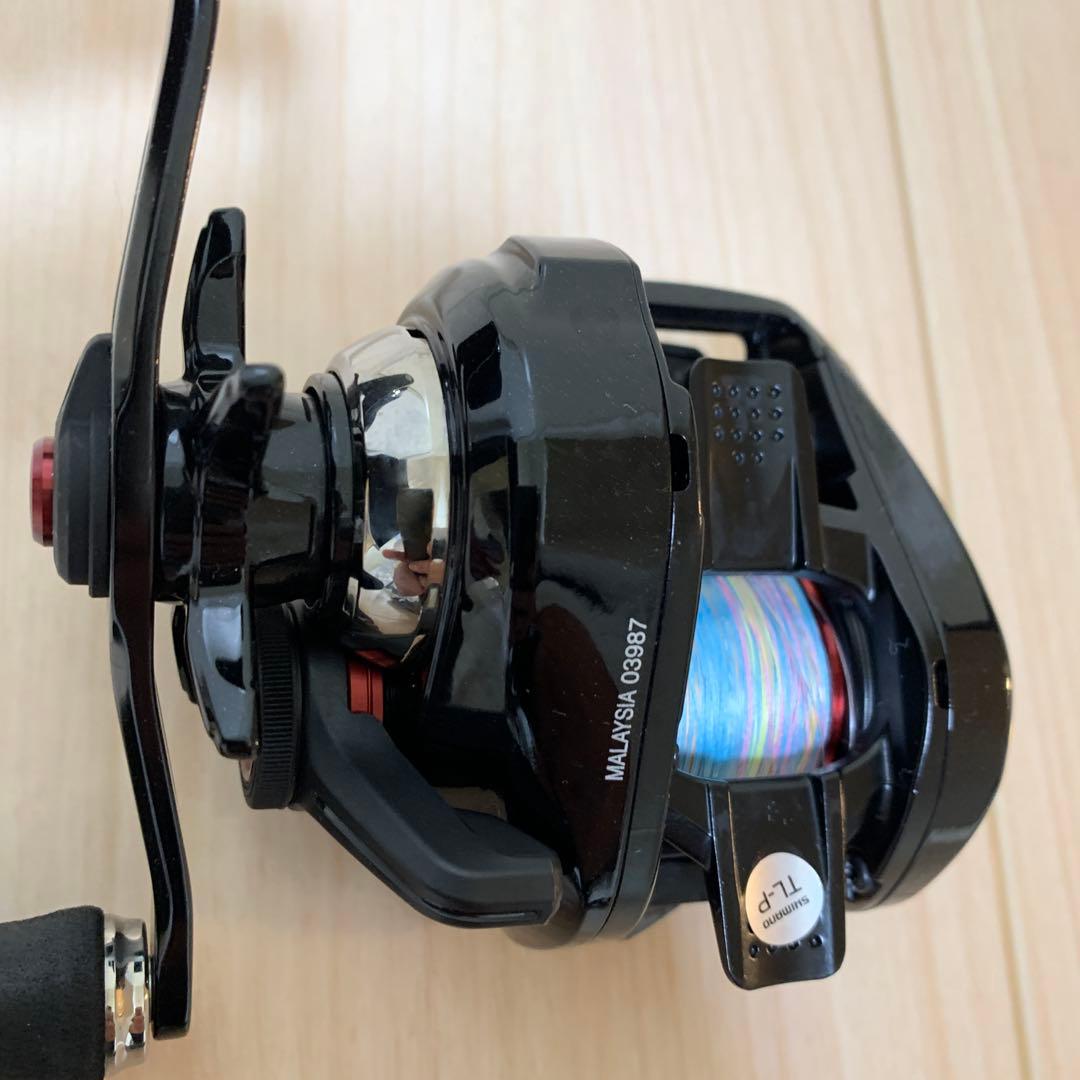 SHIMANO ENGETSU 19 CT 150PG リール