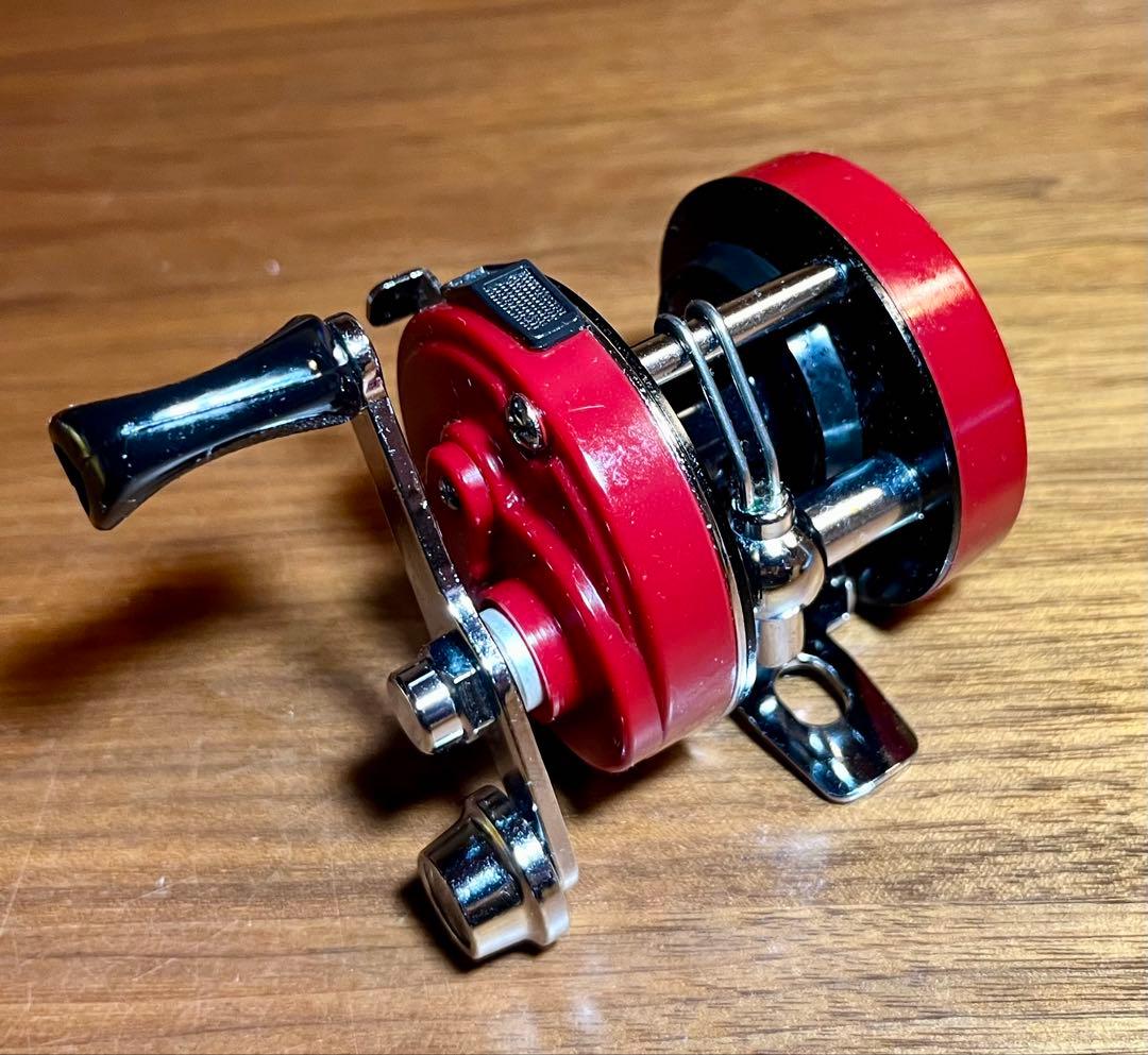 超美品！ ビンテージ　Daiwa ダイワ　ミリオネア　ST-1000