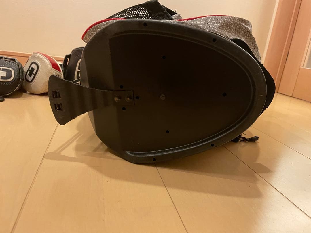最終値下げOGIO OZONE XX スタンドキャディバッグ　ヘッドカバー4つ付