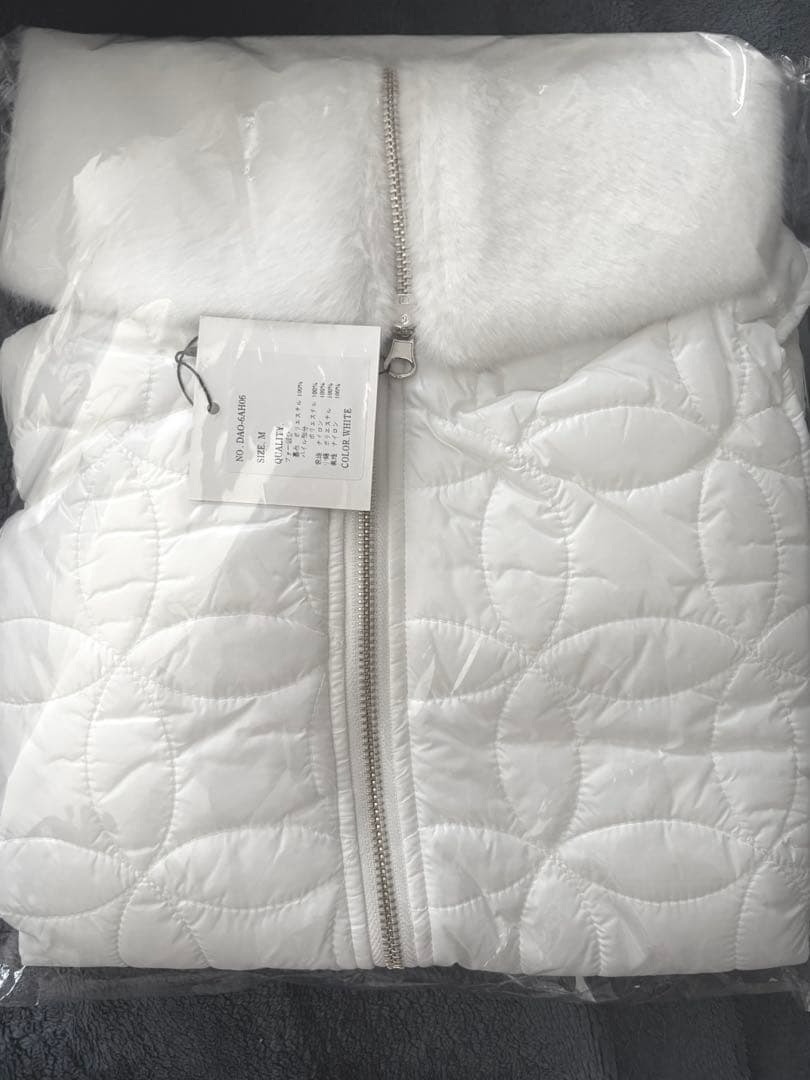 新品⭐︎Doux Avenir ファー付 中綿キルティング ダウン ワンピース