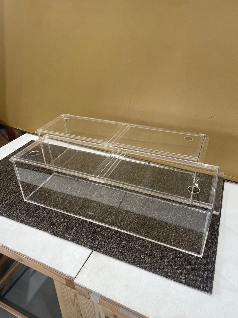 アクリル水槽3mm、２台セット、w650.d190.h190蓋付き。