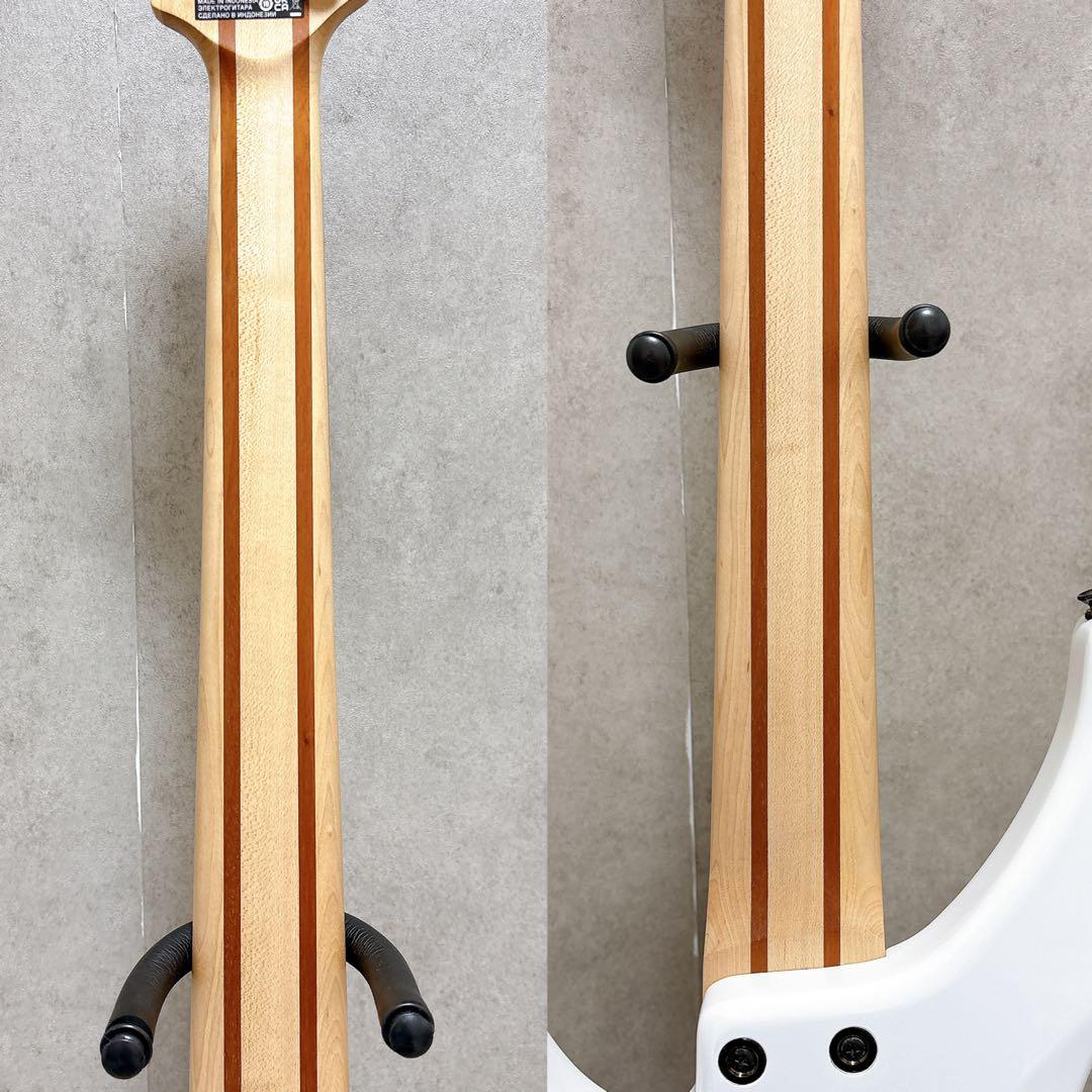 美品 YAMAHA ヤマハ TRBX305 5弦 エレキベース 白 アクティブ