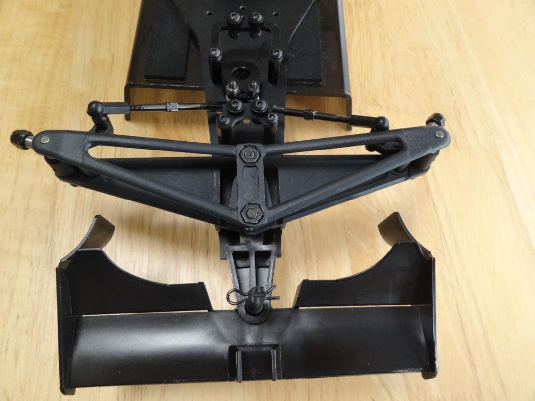 FREEDOM YUKI F1 22キット