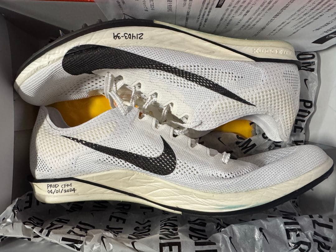 ア*ン様 世界限定100足 dragonfly2 elite おまけつき