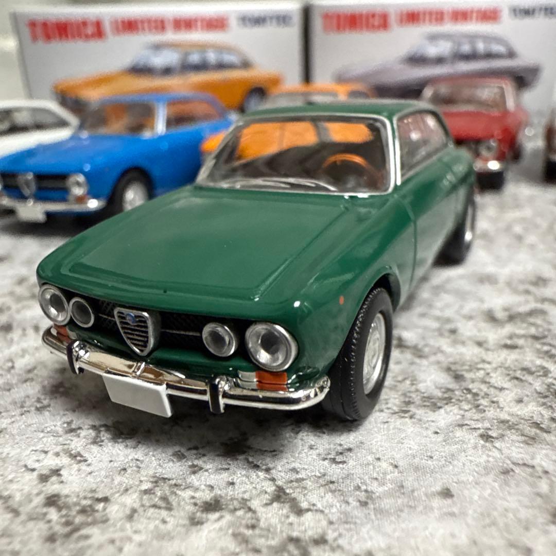 トミカリミテッドヴィンテージ アルファロメオセット