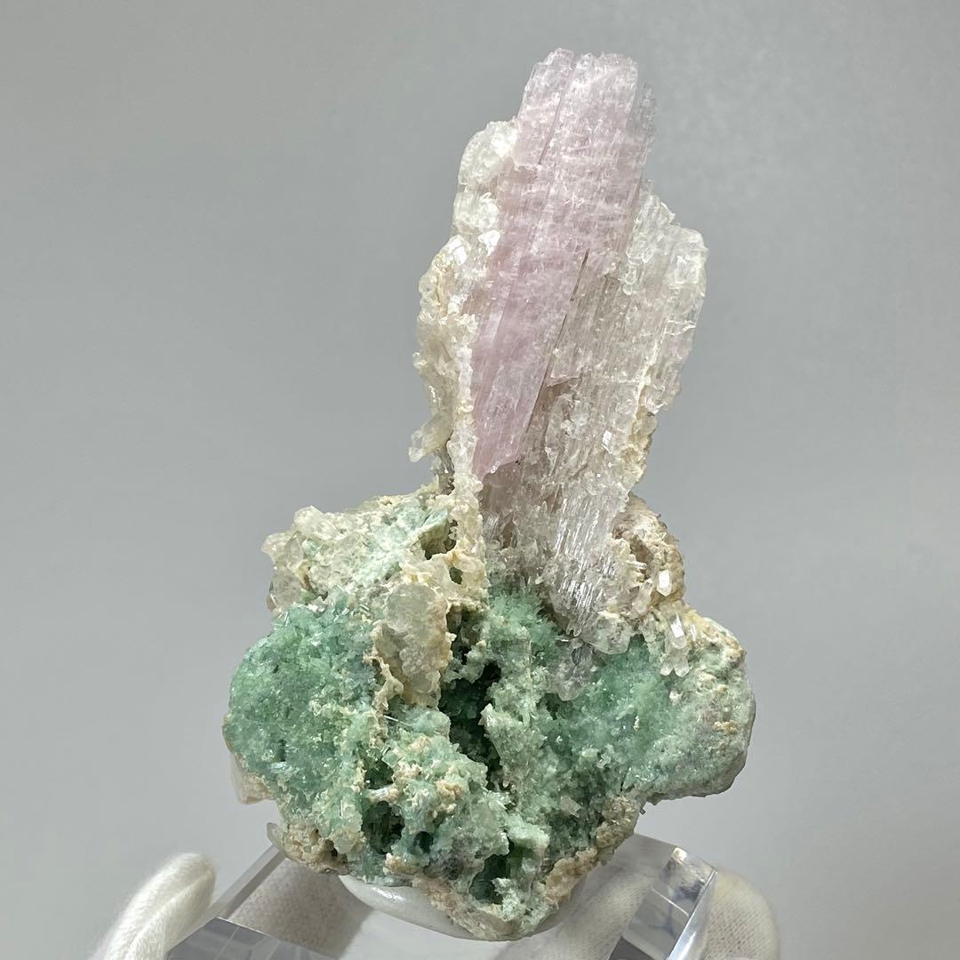 クンツァイト　クォーツ　ブルーアラゴナイト　鉱物標本　原石　天然石　ストーン