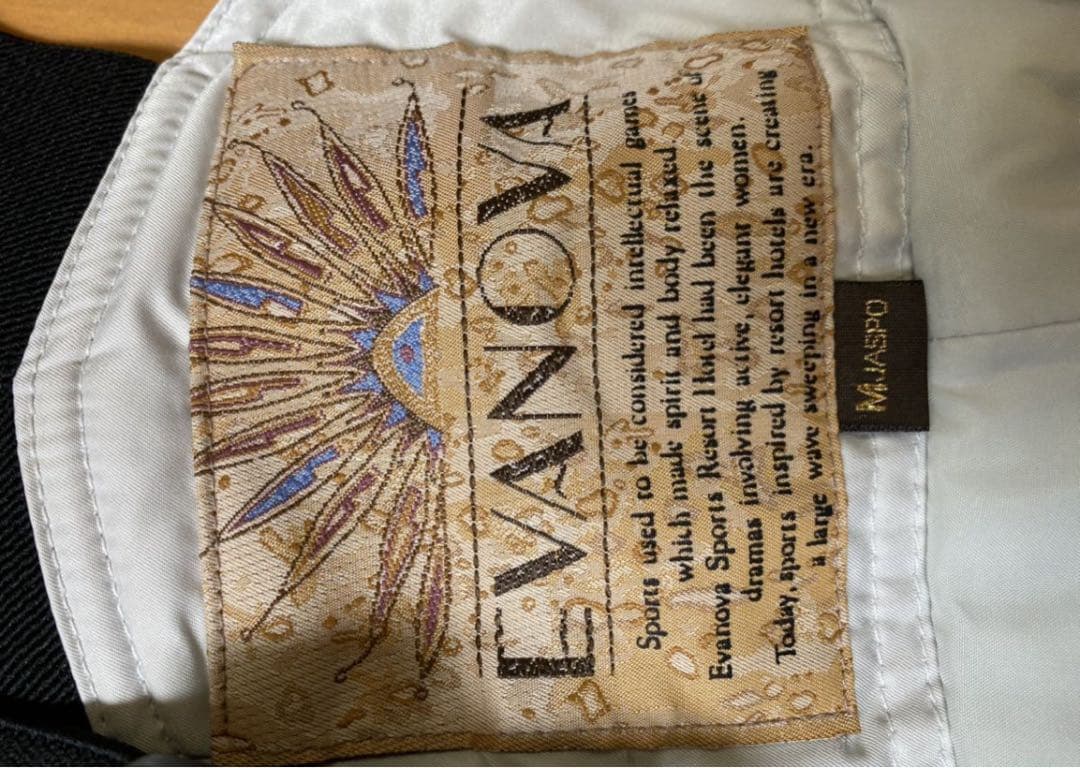 美品！エバノバ　ミズノ　Mサイズ セットアップ　レディース　サロペット　ウェア