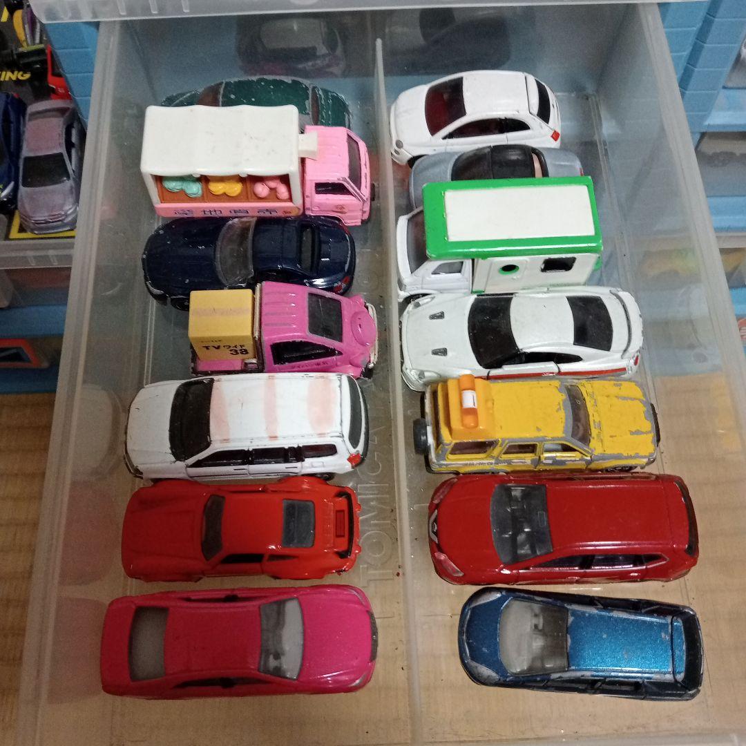 トミカ 199台まとめ売り トミカ収納駐車場