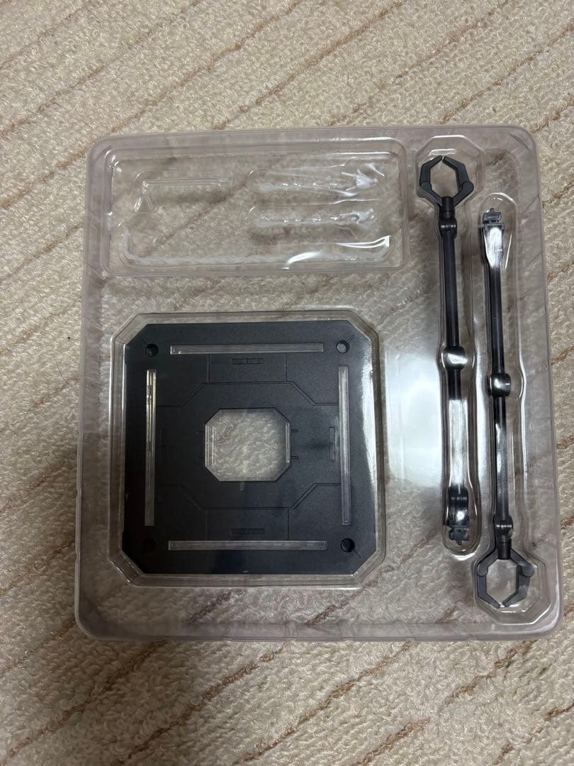 千値練 スパイダーグウェン