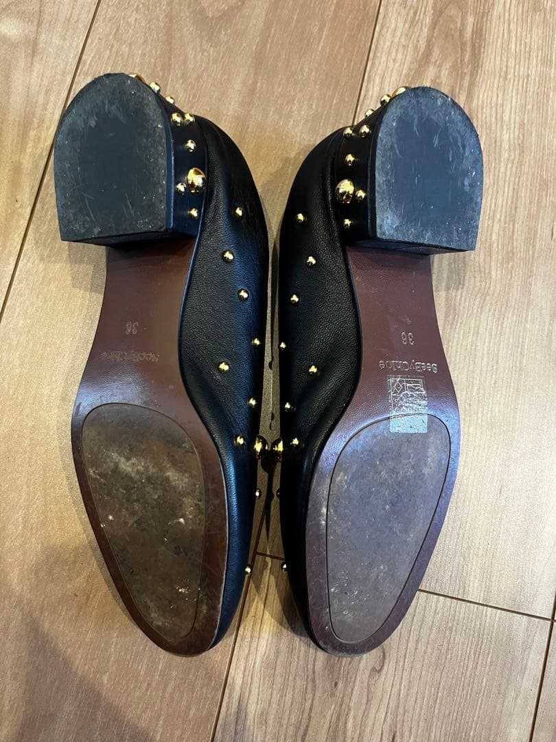 シーバイクロエ　スタッズシューズ