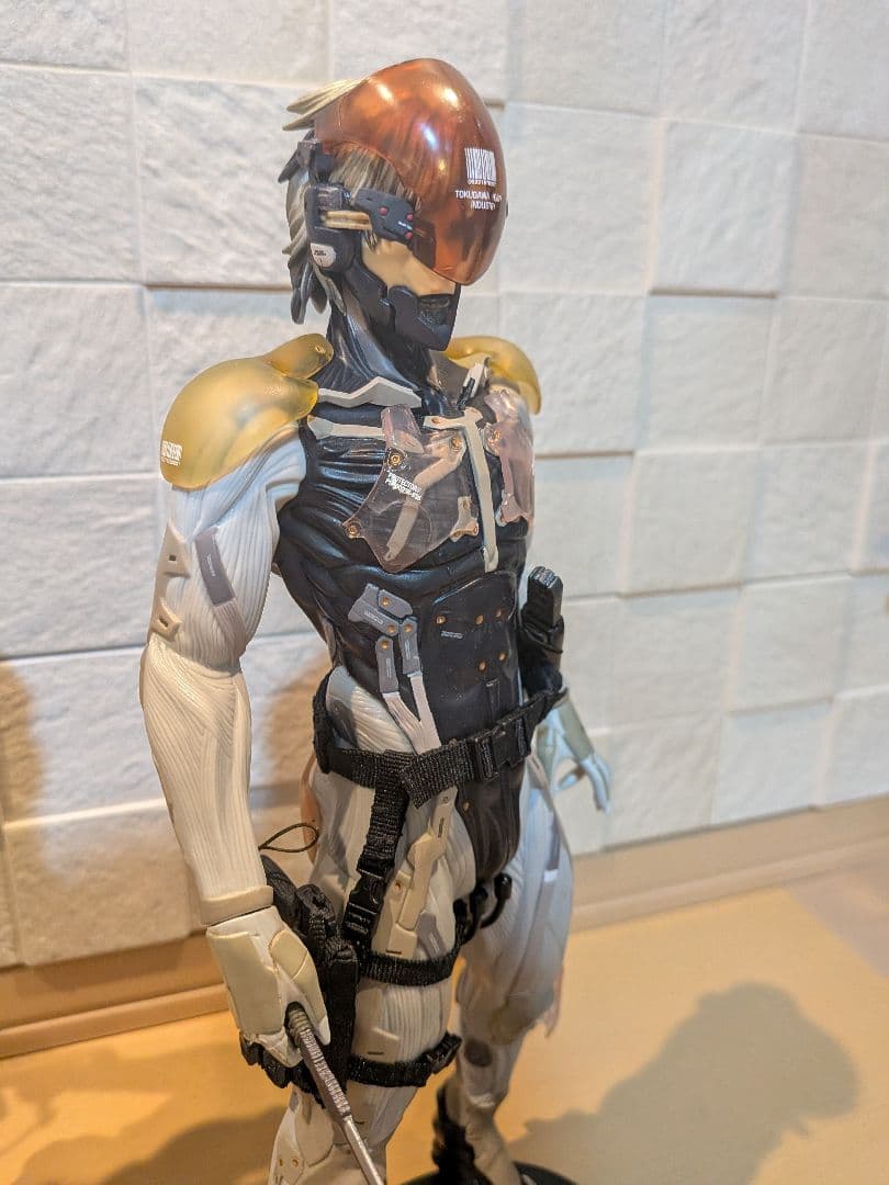 メタルギアソリッド メディコムトイ スネーク&雷電 1/6 フィギュア RAH