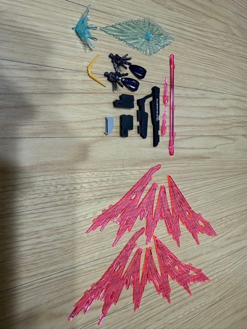 ガンプラセット売り　デスティニーガンダムspec2&ゼウスシルエット