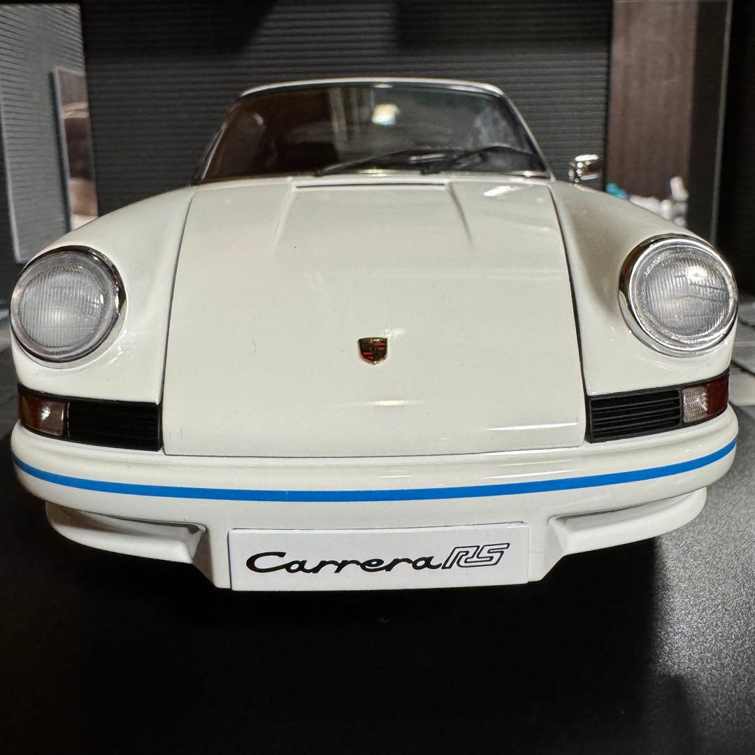 絶版未展示品オートアート1/18ポルシェ911 カレラ RS 2.7 1973