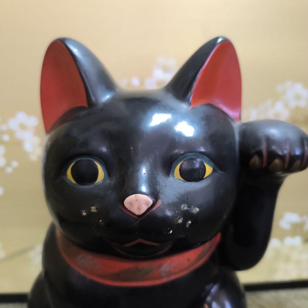 陶器製　可愛らしい黒い招き猫 レア